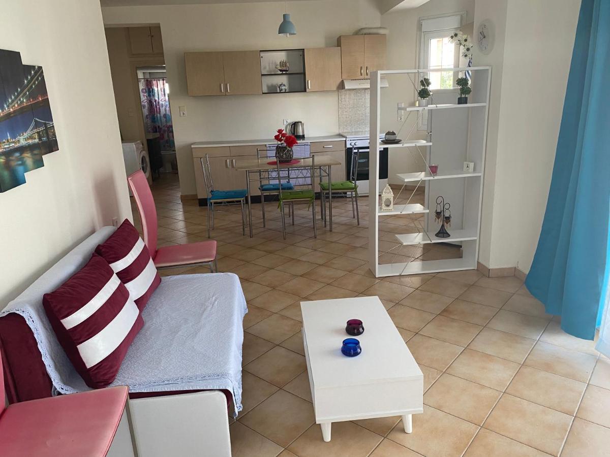 Kelesi Apartments Nea Kallikrateia Esterno foto