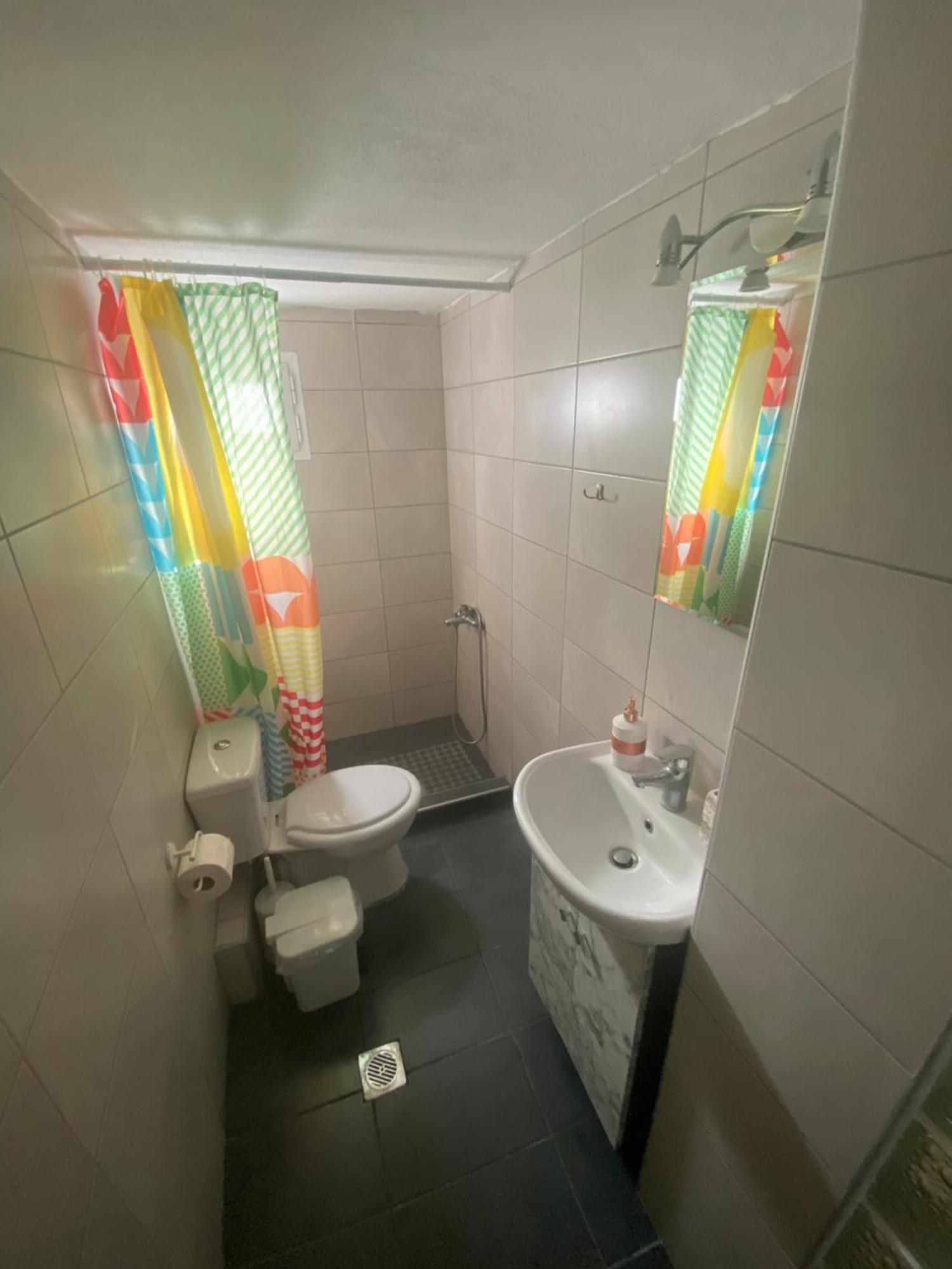 Kelesi Apartments Nea Kallikrateia Esterno foto